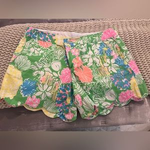 Lilly Pulitzer Buttercup Shorts in retired pattern